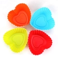 Obraz % s -12 dílná barevná silikonová forma na pečení na muffiny - tvar srdce