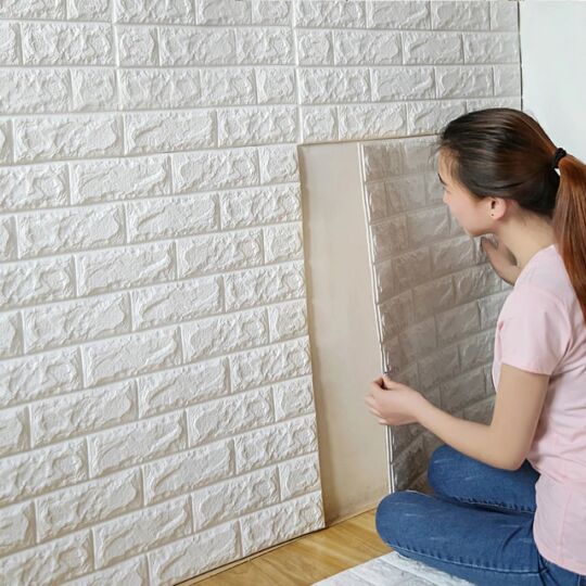 Samolepka na zeď s 3D dekorem s cihlovým efektem, tapeta v bílé barvě 70x77x0,6 cm