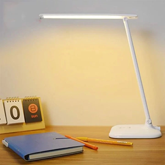 Stolní LED lampa s nastavitelným jasem se síťovým adaptérem, bílá